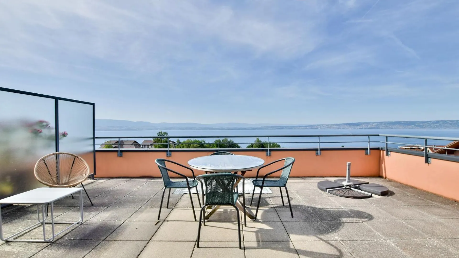 Appartement Évian-les-Bains, 2 pièces, 4 personnes - FR-1-498-69